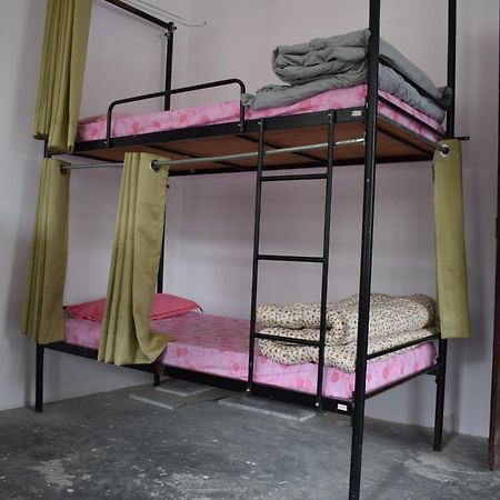 Lha Pomo Apartment Kyelang Luaran gambar