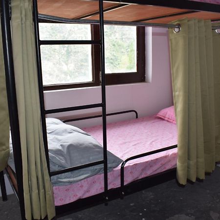 Lha Pomo Apartment Kyelang Luaran gambar